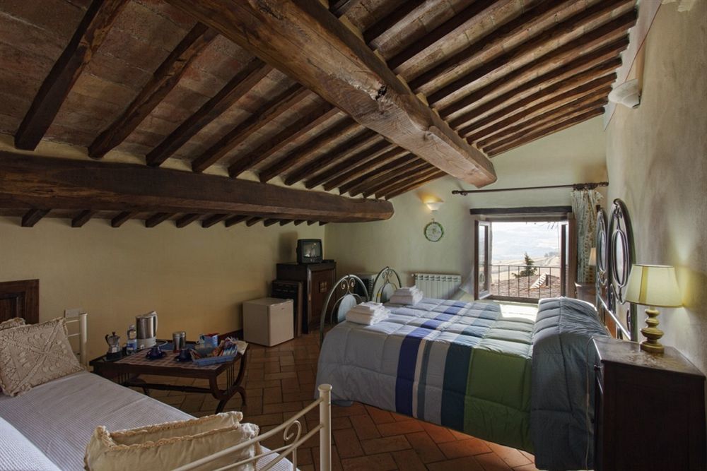 Antica Locanda Пиенца Екстериор снимка